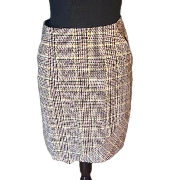 Cabi Brown Plaid Pastime Skirt - Picture 1 of 7